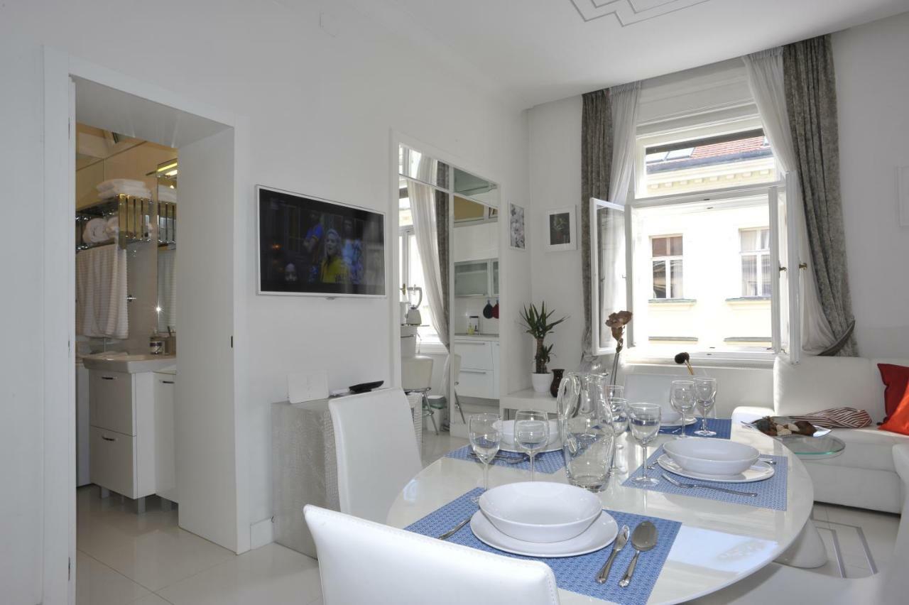 Apartment Arum-Lily Zagreb Ngoại thất bức ảnh