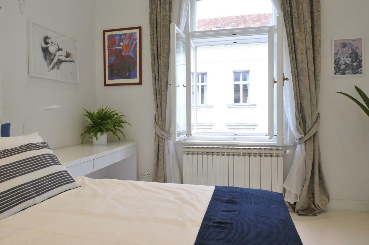Apartment Arum-Lily Zagreb Ngoại thất bức ảnh